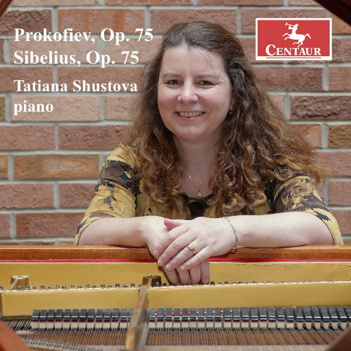 男生将78申请女生的定眼漫画
